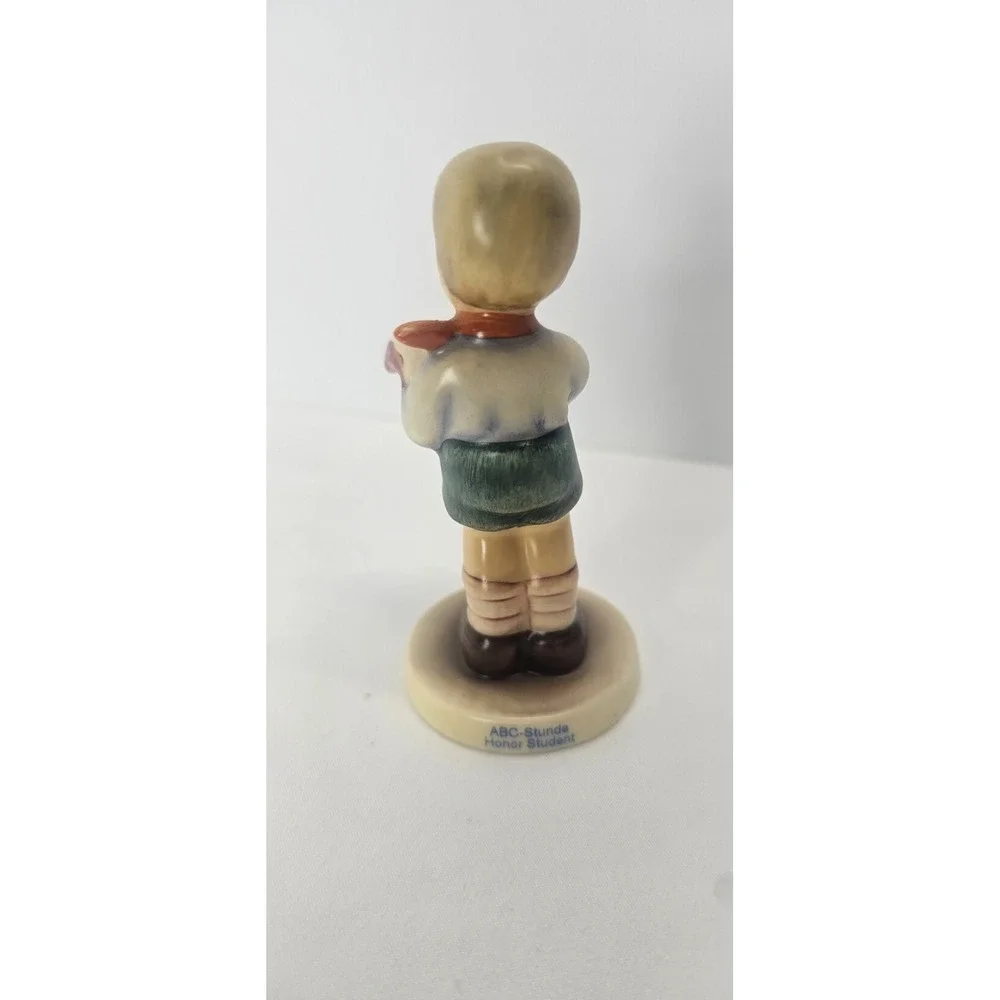 Goebel Hummel Honor Student ABC Stunde TMK 8 Club Figurine #2087/B Germany